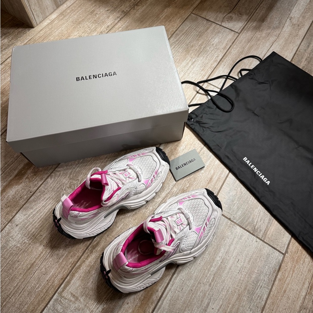 Balenciaga 6XL sneakers